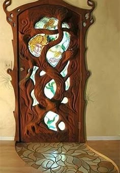 Hand Carved Gates & Windows (Completely Customised)